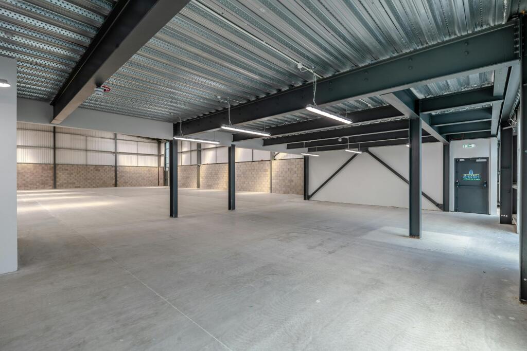 8698361-interior17-800.jpg