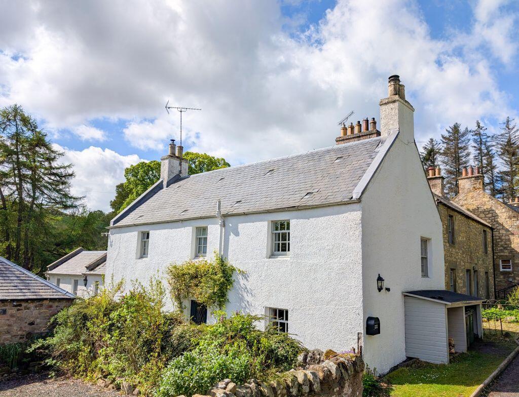 Main image of property: White House, Fala Dam, Pathhead, EH37 5SU