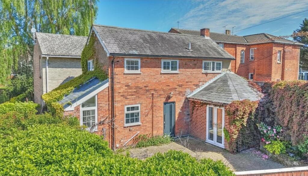 Main image of property: Victoria Street, Ipswich
