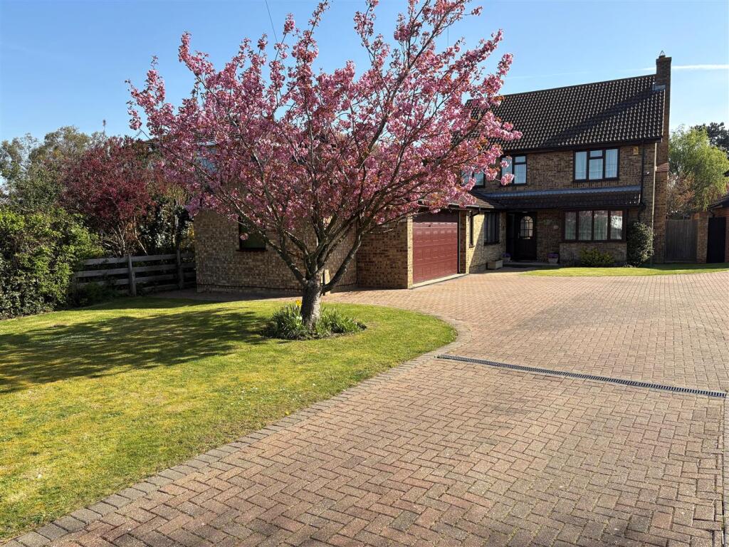 Main image of property: Luton Road, Wilstead