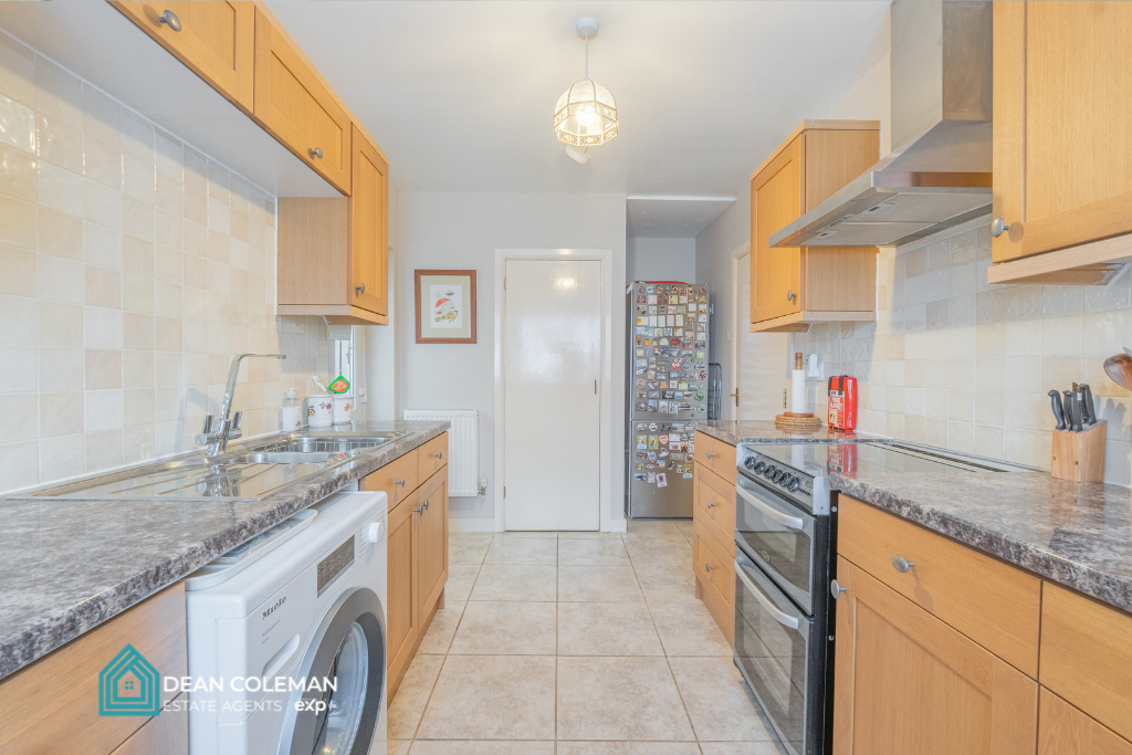 Wychall Park Grove, Kings Norton, B38 8AQ – pohled 6