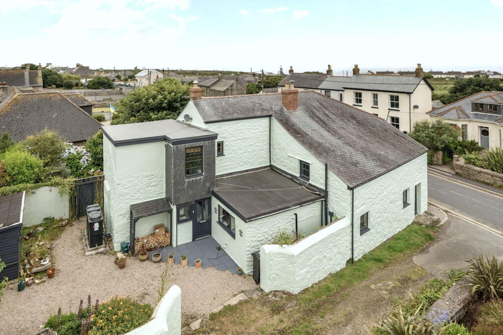 Main image of property: Quiddles, Pendeen TR19