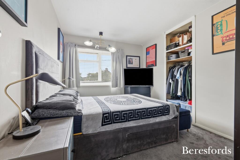 Apartment in Romford - View 4