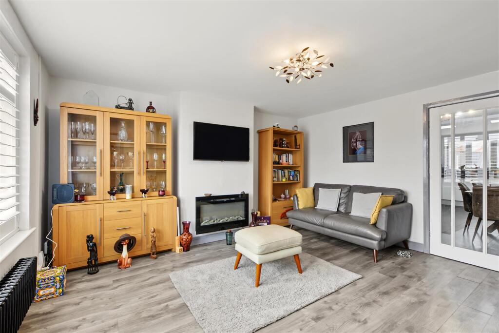 House in Nottingham - View 3
