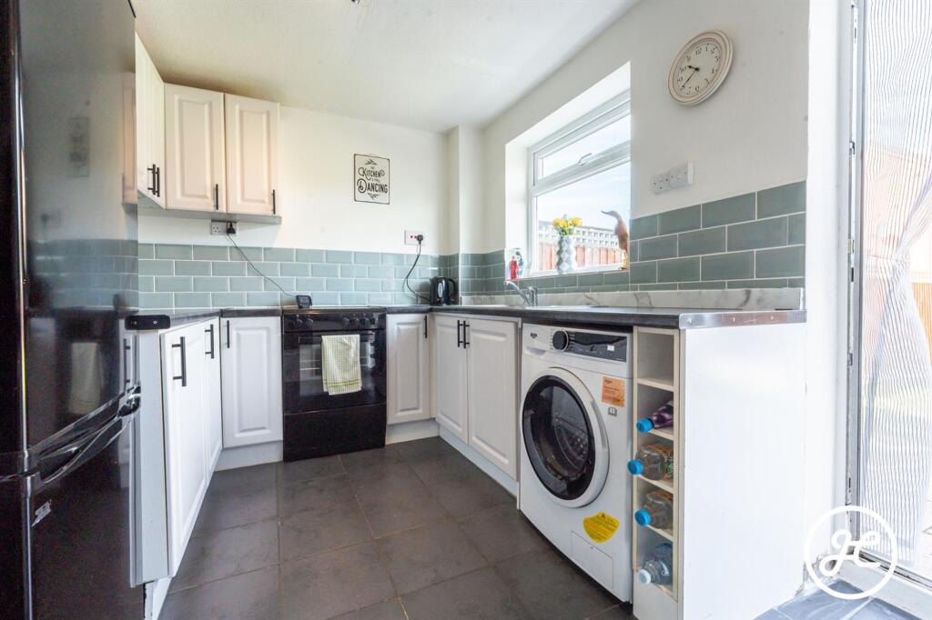 House in Taunton - View 5
