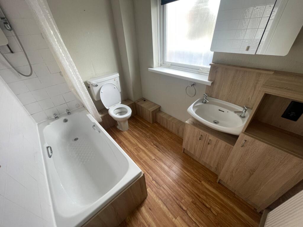 Apartment in Willerby, East Riding of Yorkshire - More