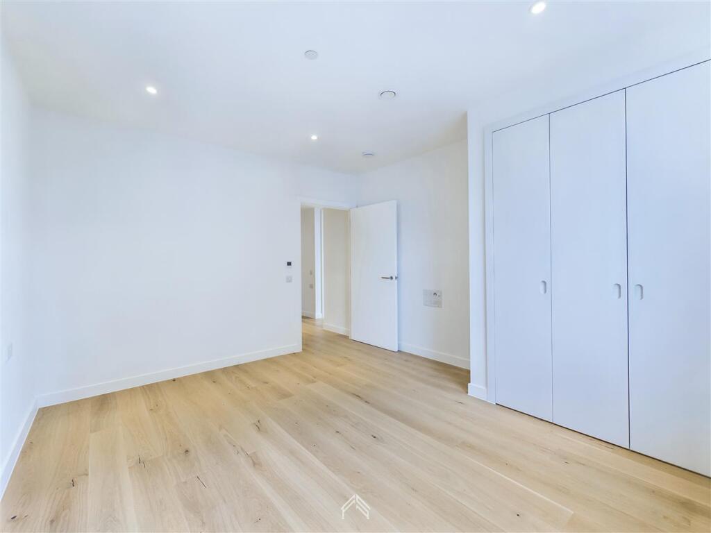 Apartment in London - View 3