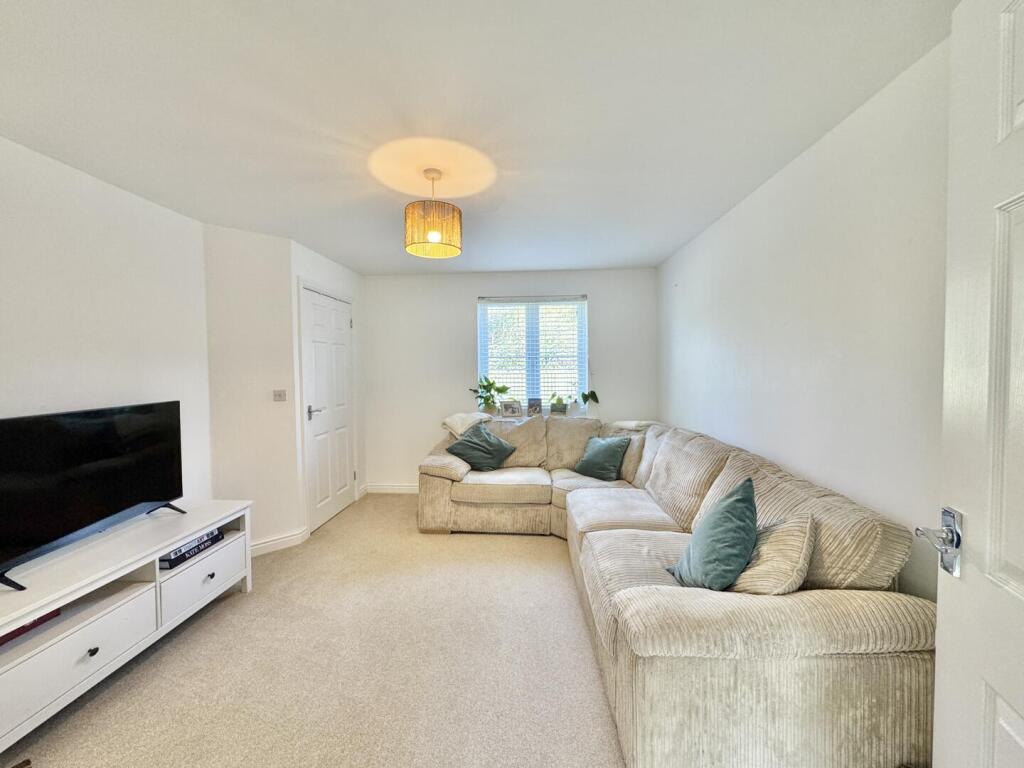 House in Truro - View 3
