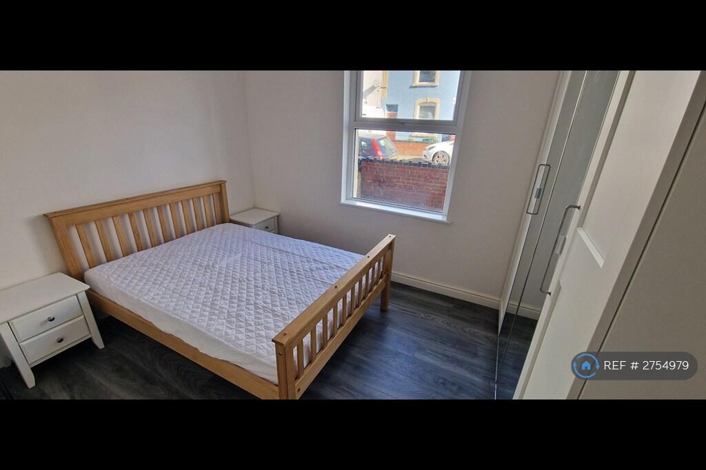 1 bedroom house share for rent