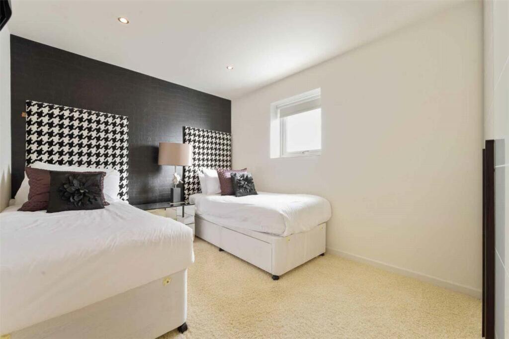 Additional image 15 of Chaddesley Wood Road, Poole, BH13