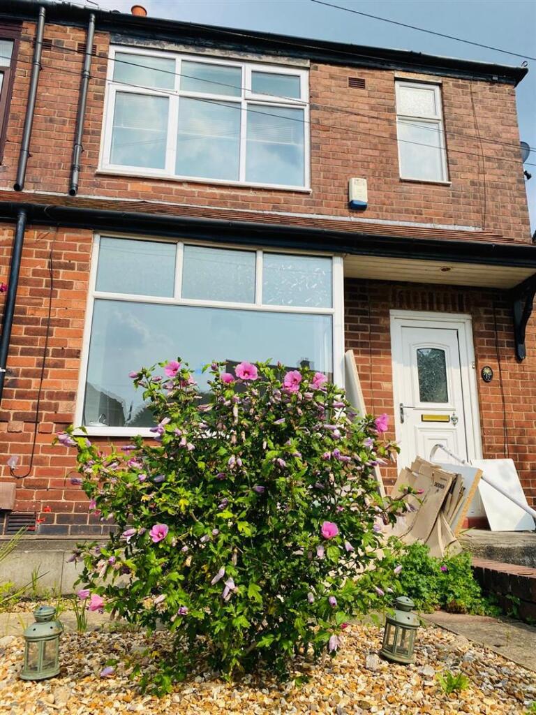 Main image of property: Berwyn Avenue, Middleton, M24 2DX