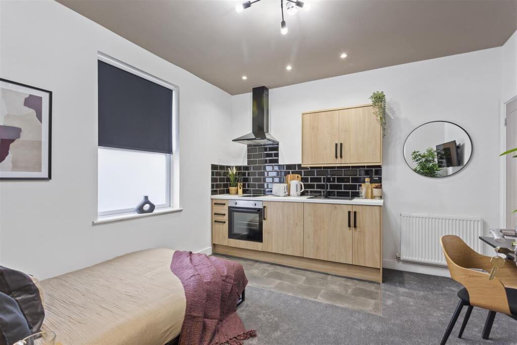 Apartment in Derby, Castlefields, New Normanton - View 2