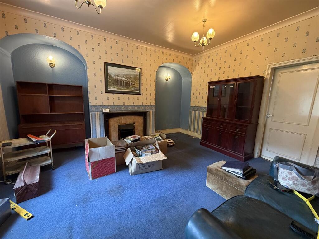 House in Bradford, Haworth and Stanbury - View 4