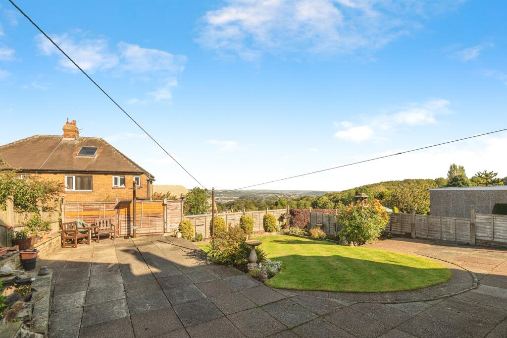 Jackroyd Lane, Huddersfield photo 4