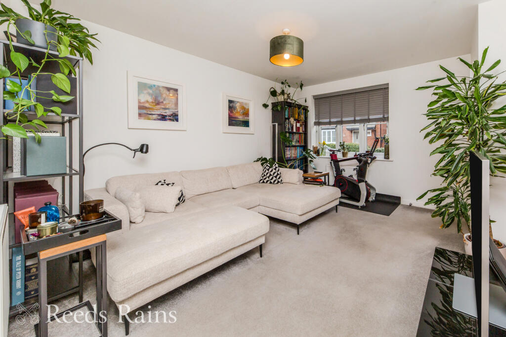 Fieldfare Close, Congleton, Cheshire, CW12 photo 2