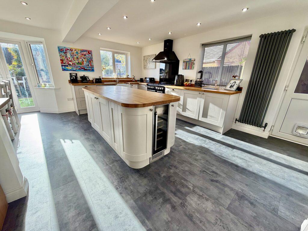 Additional image 4 of Ashwood Drive, Yeovil, Somerset, BA21