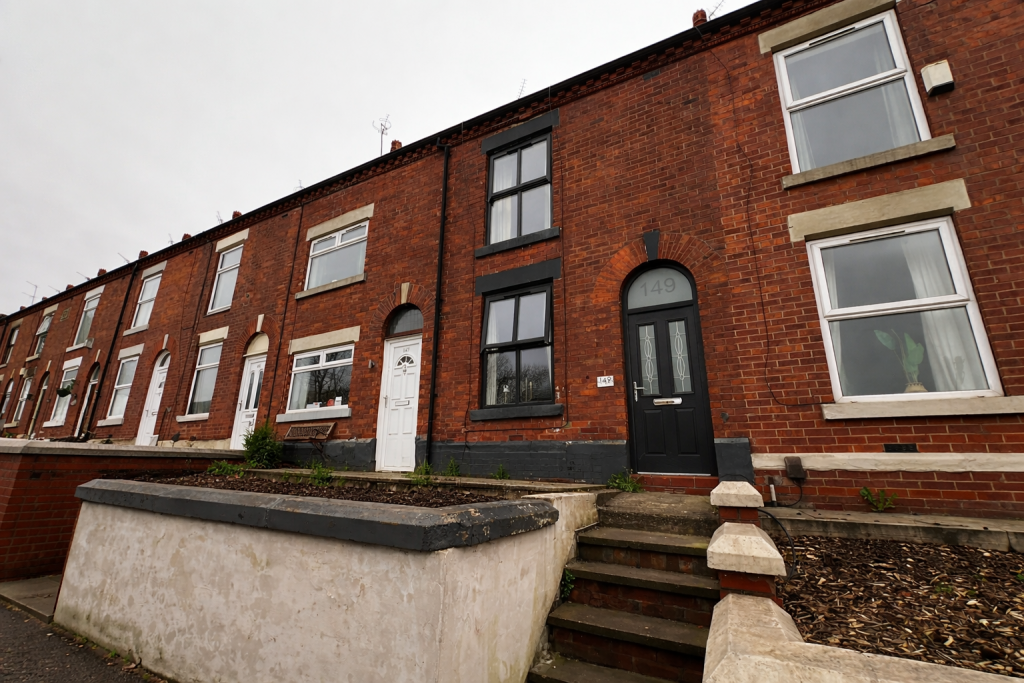 Main image of property: Manchester Road, Hyde