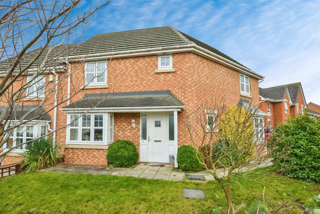 3-bed semi-detached on Thorntree Road, Thornaby, Stockton-On-Tees, £160,000