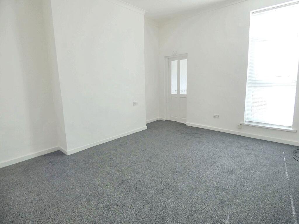 Apartment in South Tyneside, North East - View 2