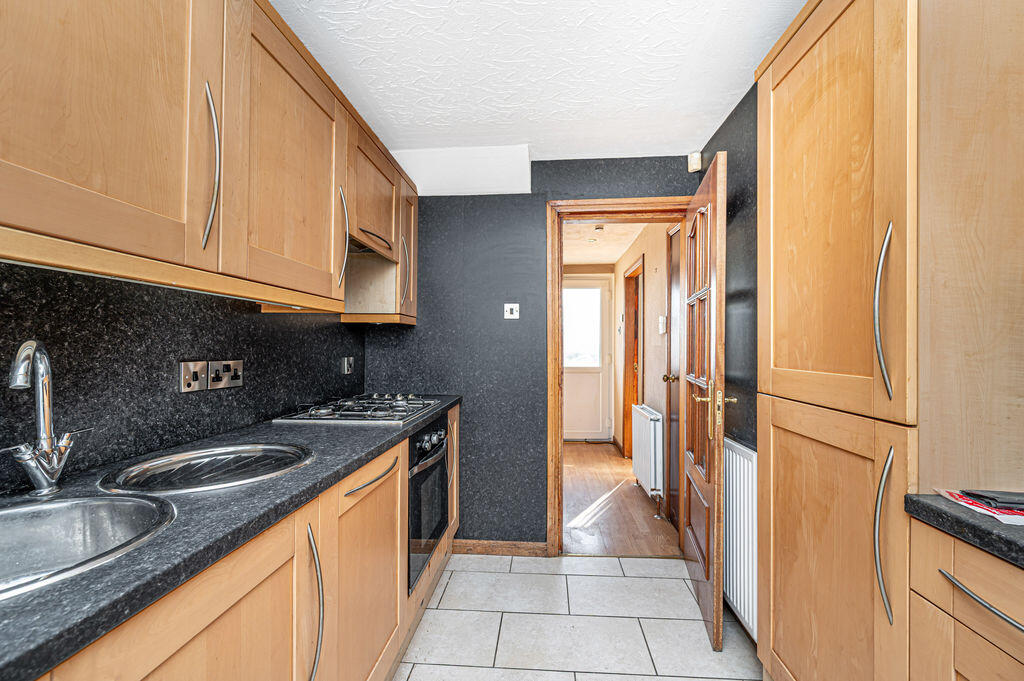 House in Kirkcaldy - View 5