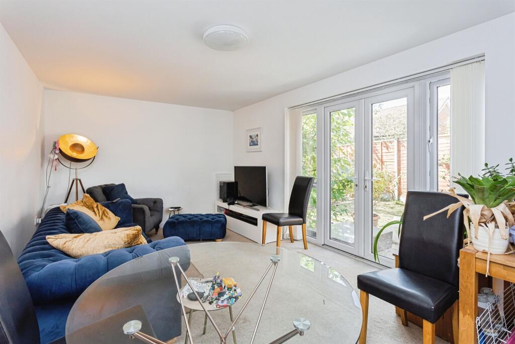 House in Redhill - More