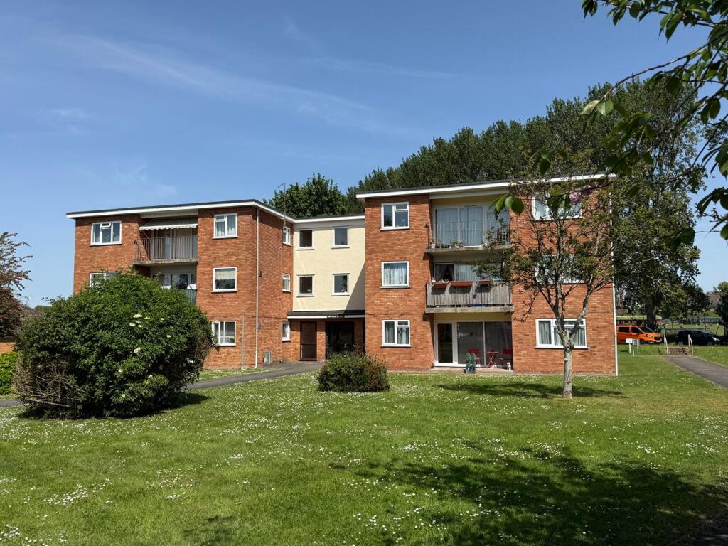 Main image of property: Pembroke Close, Taunton, TA1