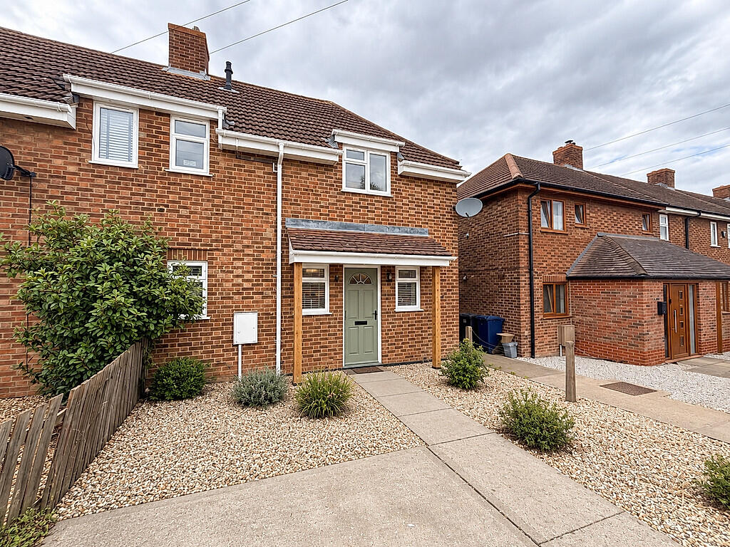 House in St Neots, Eynesbury - View 2