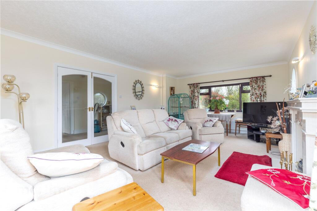 Showley Road, Clayton Le Dale, Blackburn, Lancashire, BB1 - View 5