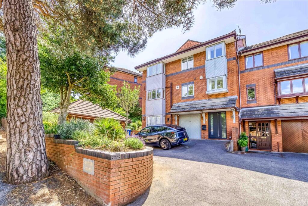 House in Poole - View 3
