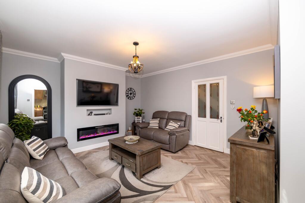 House in Edinburgh, West Lothian - View 5