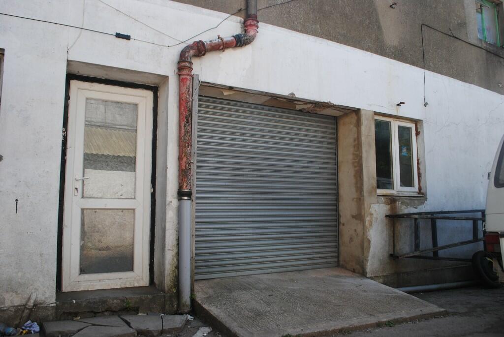 Main image of property: Coombend Coomercial Centre