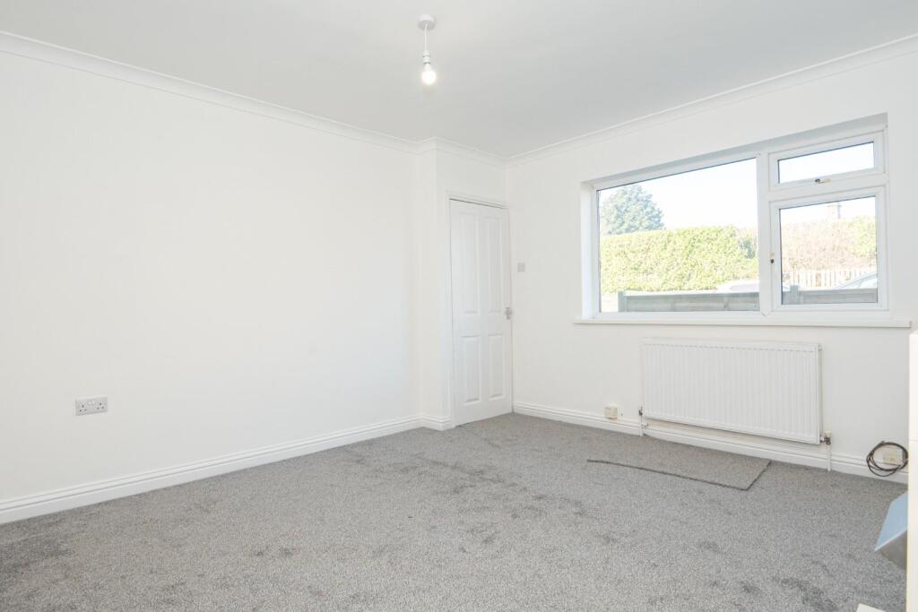 House in Leeds, Bradley Hill, Swinnow - View 5