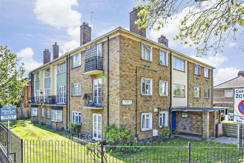 Main image of property: Chingford Road, Walthamstow