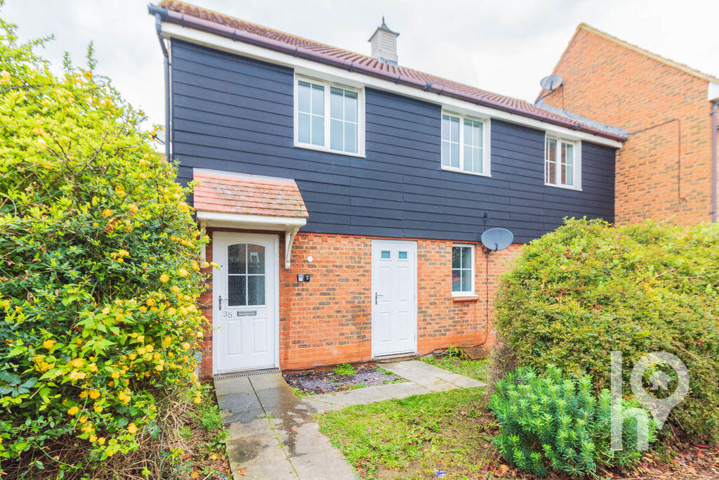 2-bed house on Charlock Drive, Minster, £200,000