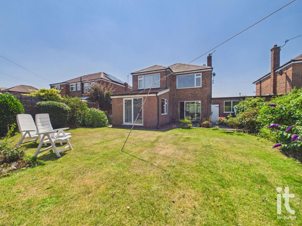 Ashbourne Road, Hazel Grove, Stockport, SK7 photo 4