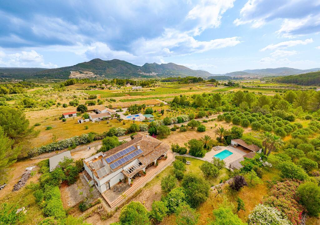 Main image of property: Valencia, Alicante