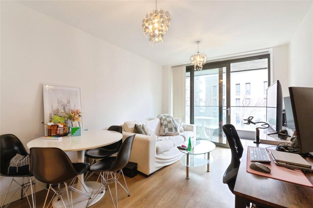 Main image of property: Connaught Heights, Connaught Heights, 2 Agnes George Walk, E16