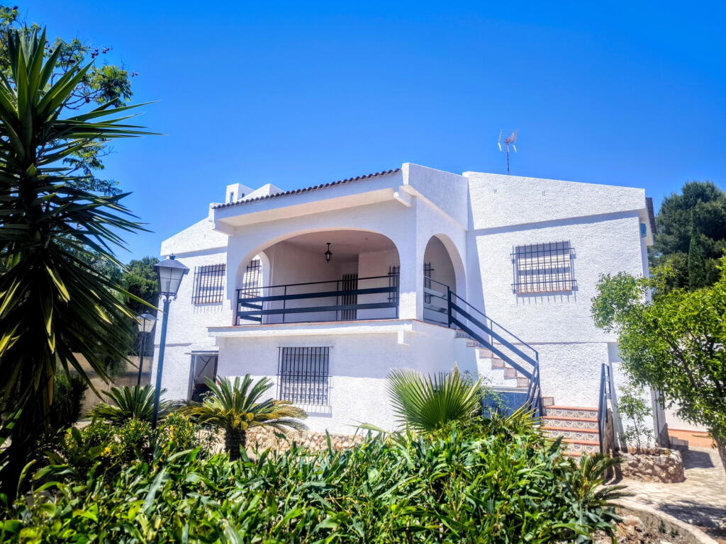 Main image of property: Valencia, Valencia, TurÃs