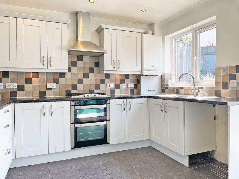 House in East Devon, Honiton - View 2