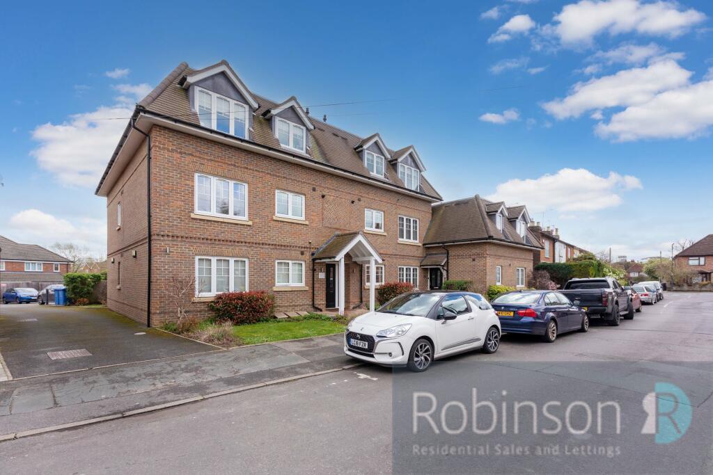 Main image of property: Flat 5, Ruby Court, 18 North Town Road, Maidenhead, Berkshire