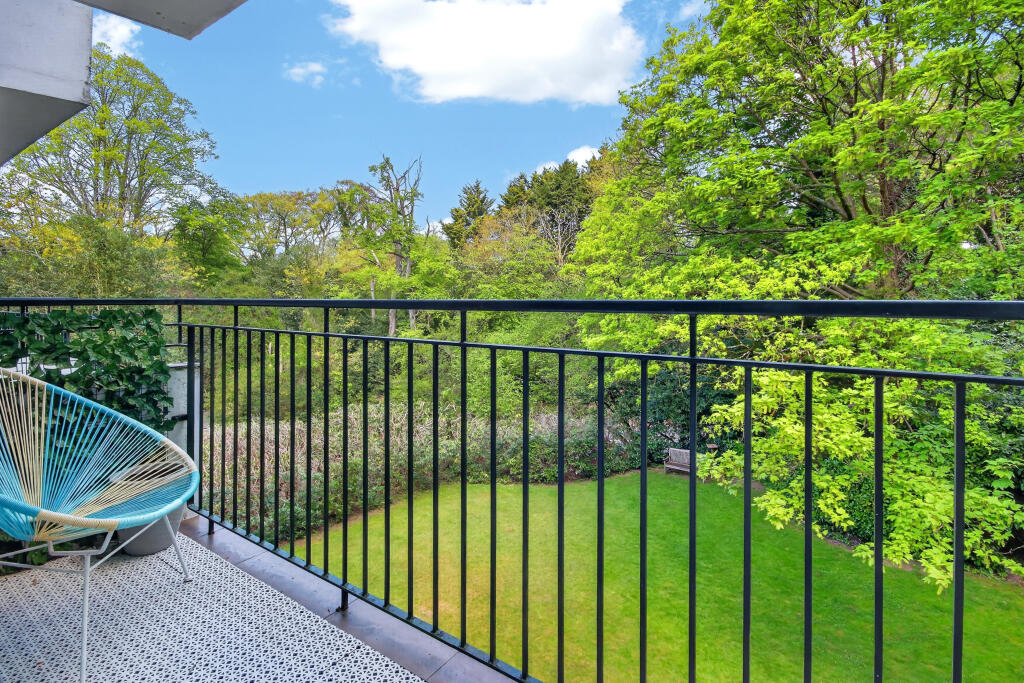 Apartment in Slough, Sunninghill and Ascot - More