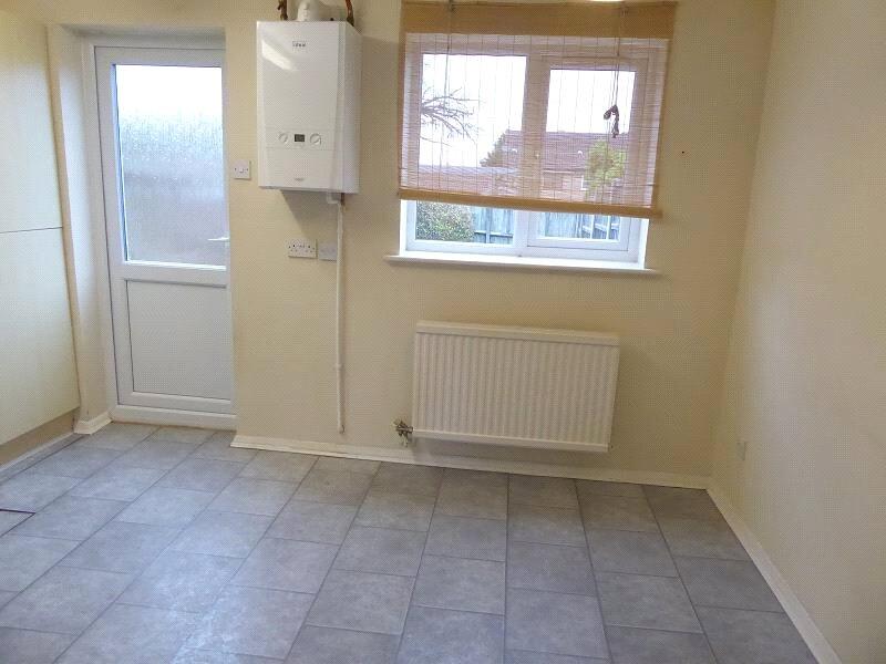 House in Luton - View 4