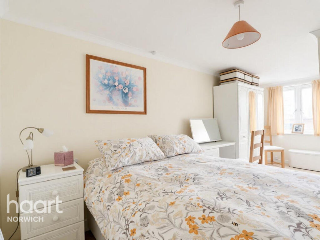 Apartment in Norwich - View 5