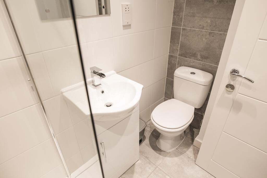 Additional image 17 of Mostyn Road - 5 bed, Edgbaston, West Midlands, B16