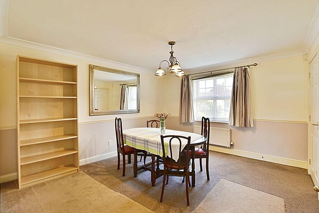House in West Lindsey, Dunholme - More