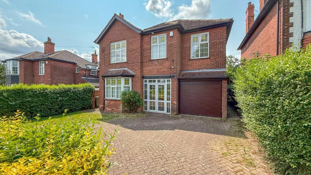 Main image of property: The Avenue, Gainsborough, North Lincolnshire, DN21