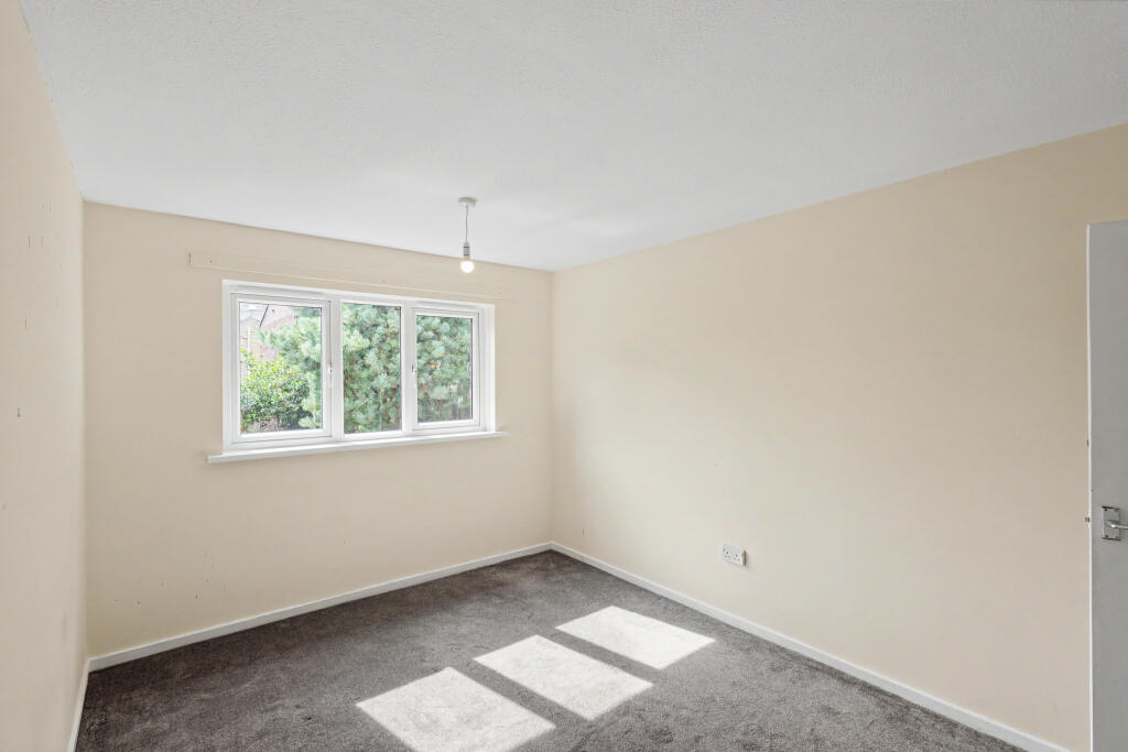 Apartment in Bradford - More