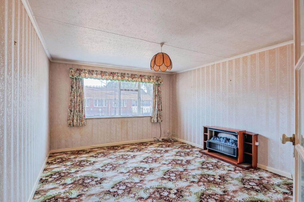 Apartment in Poole - View 4