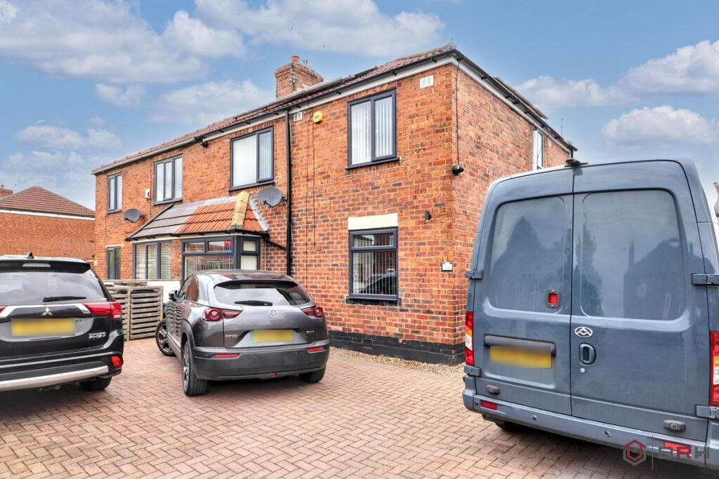 Main image of property: Denaby Avenue, Doncaster, DN12