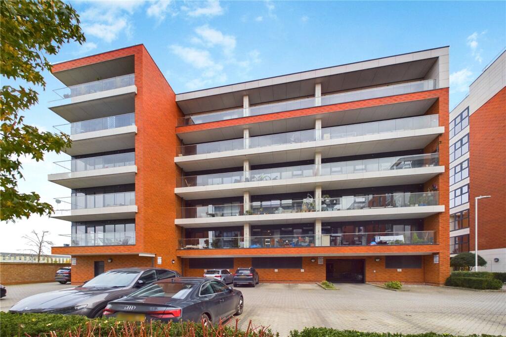 Main image of property: Kingman Way, Newbury, Berkshire, RG14